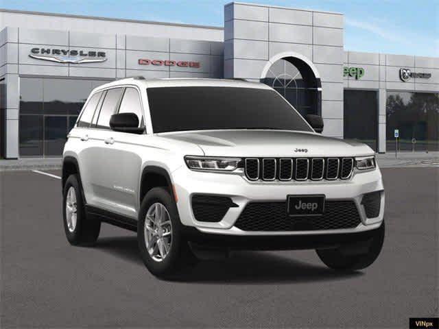 2025 Jeep Grand Cherokee Laredo X 4x4