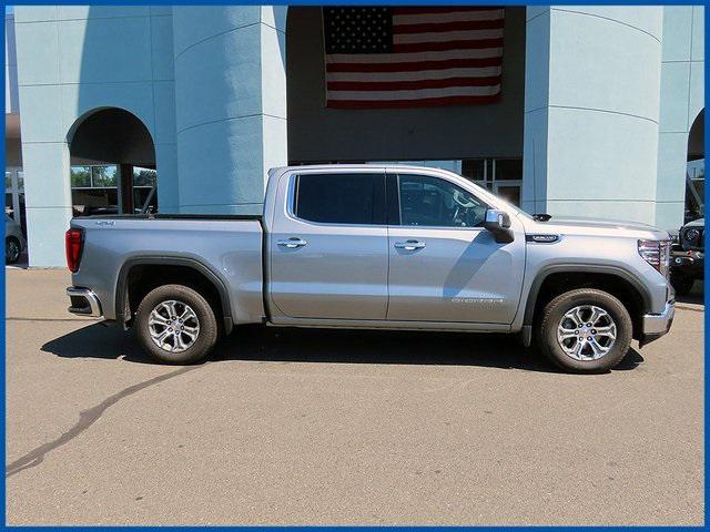 2024 GMC Sierra 1500 4WD Crew Cab Short Box SLT