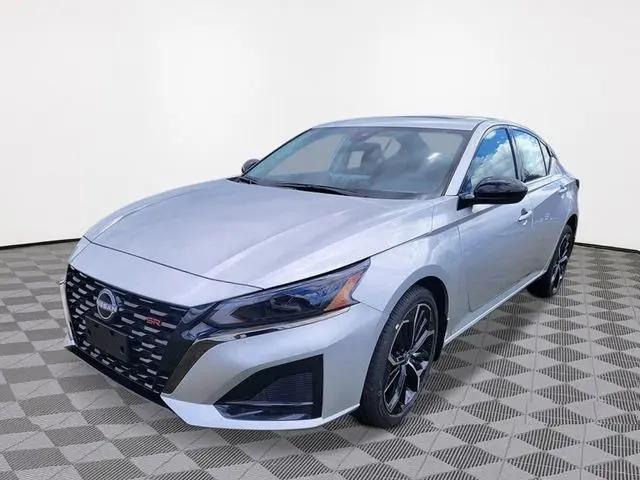 2025 Nissan Altima SR AWD