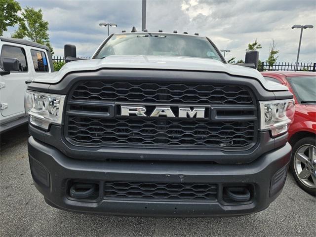 2021 RAM 3500 Tradesman Crew Cab 4x4 64 Box