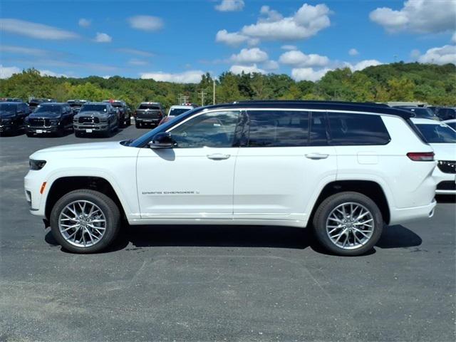 2025 Jeep Grand Cherokee GRAND CHEROKEE L SUMMIT 4X4