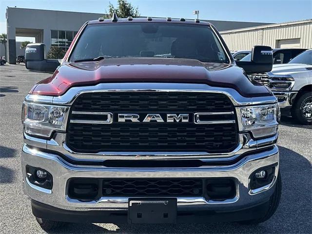 2024 RAM 3500 Lone Star Crew Cab 4x4 8 Box