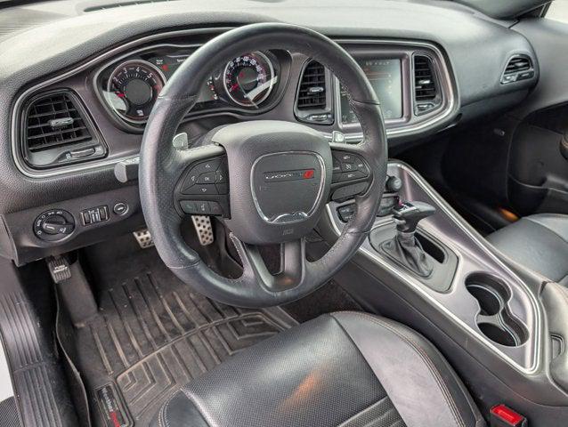 2016 Dodge Challenger 392 Hemi Scat Pack Shaker
