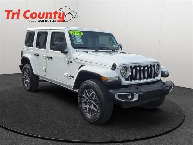 2025 Jeep Wrangler 4-Door Sahara 4x4