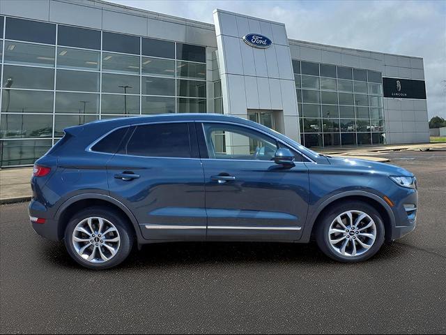 2019 Lincoln MKC Select