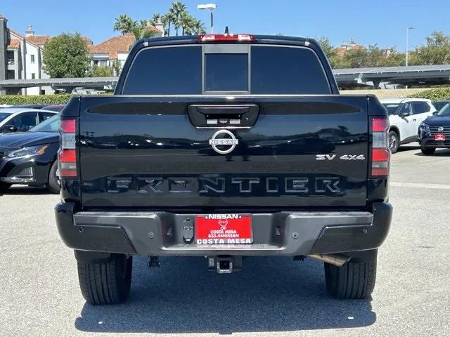 2022 Nissan Frontier Crew Cab SV 4x4