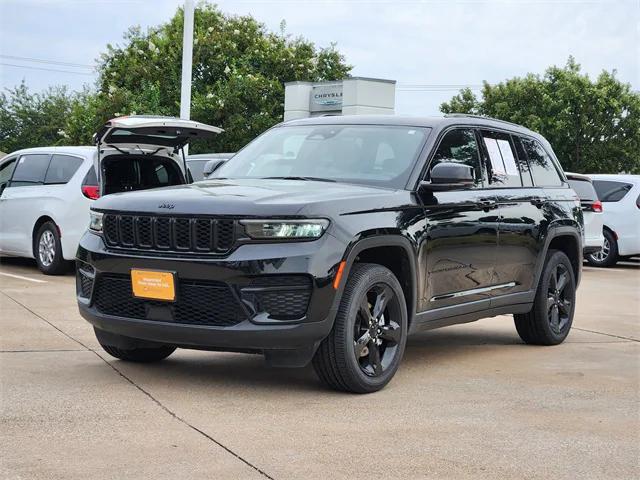 2023 Jeep Grand Cherokee Altitude 4x4