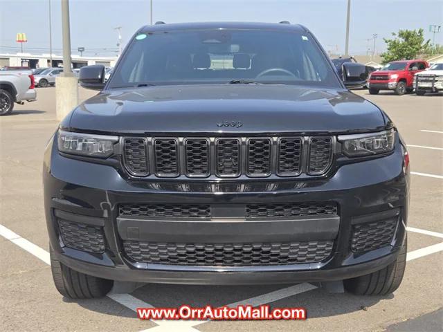2023 Jeep Grand Cherokee L Altitude 4x2