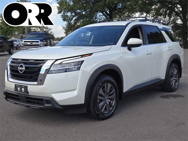 2022 Nissan Pathfinder SV 2WD 2022 Nissan Pathfinder SV 2WD