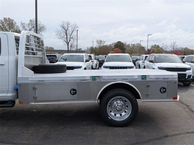 2026 RAM Ram 5500 Chassis Cab RAM 5500 BIG HORN CHASSIS CREW CAB 4X4 84 CA 2026 RAM Ram 5500 Chassis Cab RAM 5500 BIG HORN CHASSIS CREW CAB 4X4 84 CA