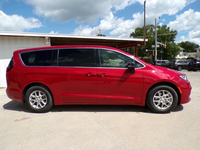 2025 Chrysler Pacifica PACIFICA SELECT
