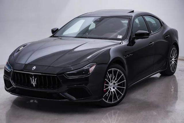 2023 Maserati Ghibli Modena Q4