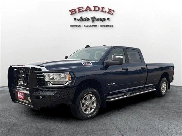 2024 RAM 3500 Big Horn Crew Cab 4x4 8 Box 2024 RAM 3500 Big Horn Crew Cab 4x4 8 Box