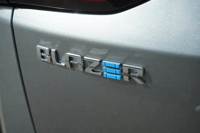 2026 Chevrolet V Blazer LT FWD