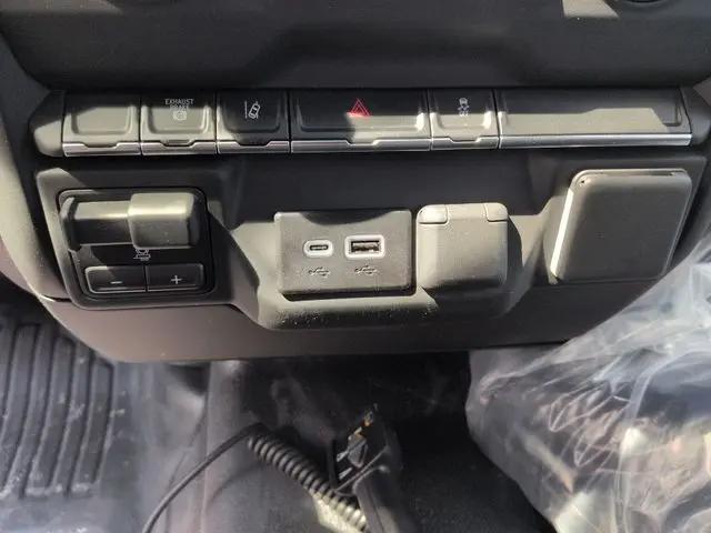 2025 Chevrolet Silverado 3500HD Work Truck