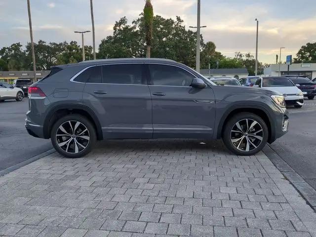 2026 Volkswagen Atlas Cross Sport SEL Premium R-Line