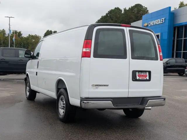 2024 Chevrolet Express Cargo Van RWD 2500 Regular Wheelbase WT