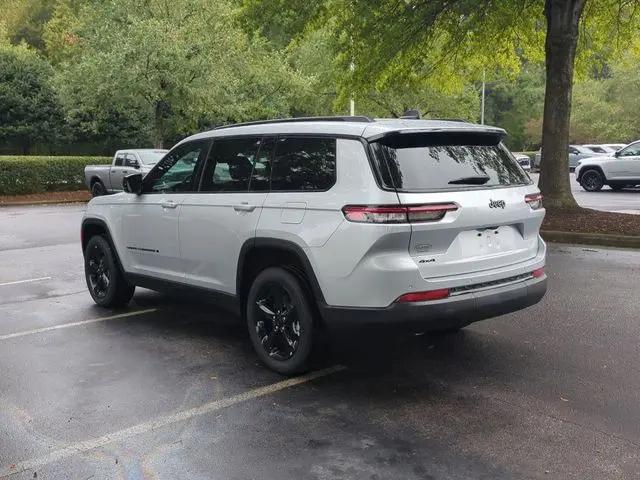 2025 Jeep Grand Cherokee L Altitude X 4x4