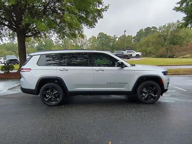 2025 Jeep Grand Cherokee L Altitude X 4x4