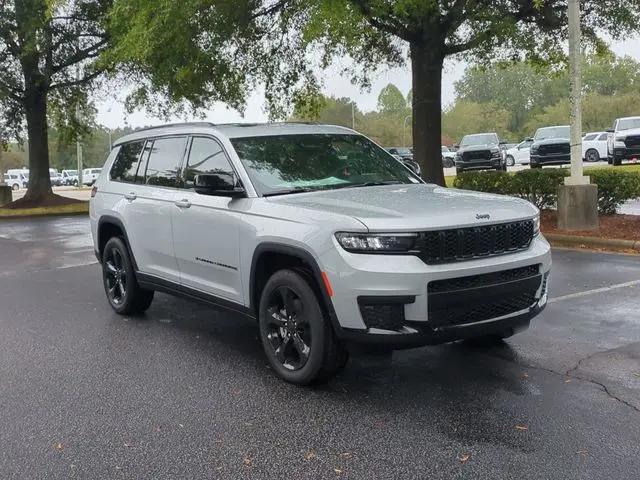 2025 Jeep Grand Cherokee L Altitude X 4x4