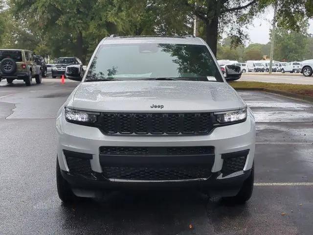 2025 Jeep Grand Cherokee L Altitude X 4x4