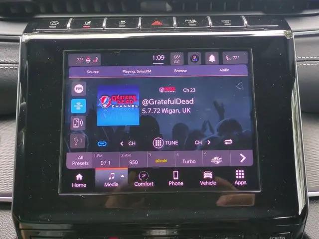 2025 Jeep Grand Cherokee L Altitude X 4x4