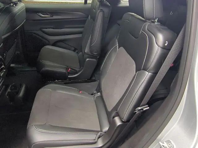 2025 Jeep Grand Cherokee L Altitude X 4x4