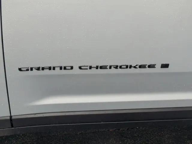 2025 Jeep Grand Cherokee L Altitude X 4x4