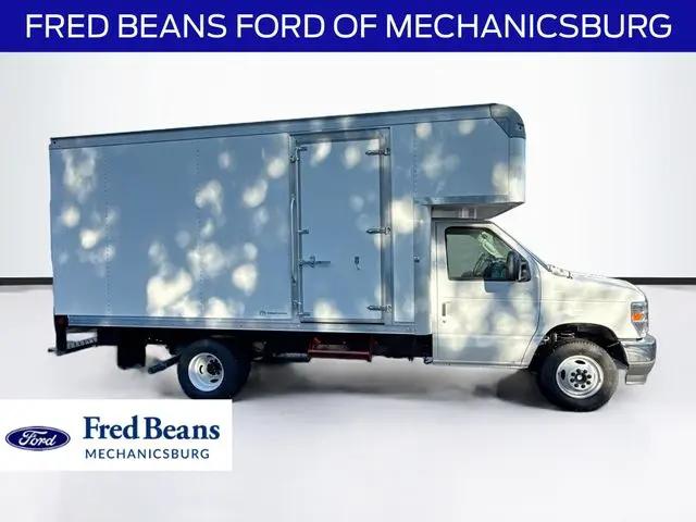 2026 Ford E-450 Cutaway E-Series Cutaway