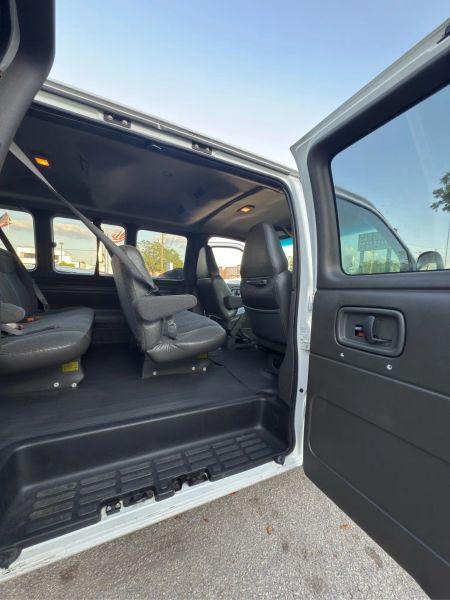 2002 Chevrolet Express Base