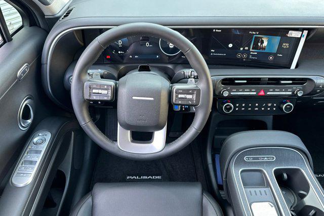 2026 Hyundai Palisade Limited - Photo 14