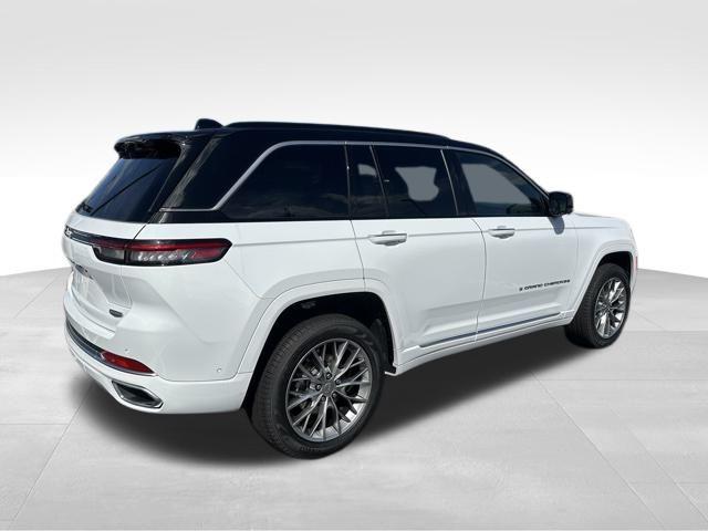 2025 Jeep Grand Cherokee Summit 4x4