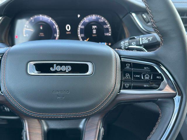 2025 Jeep Grand Cherokee Summit 4x4