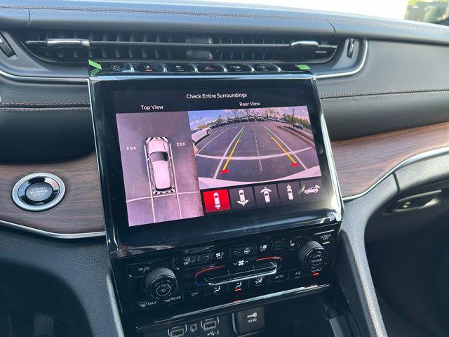 2025 Jeep Grand Cherokee Summit 4x4