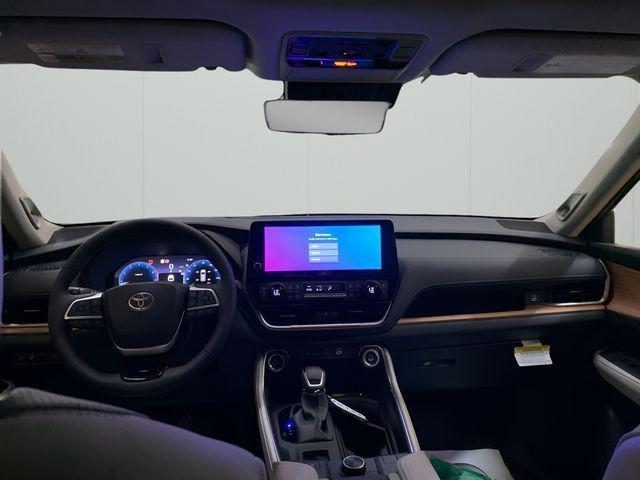 2025 Toyota Grand Highlander Platinum