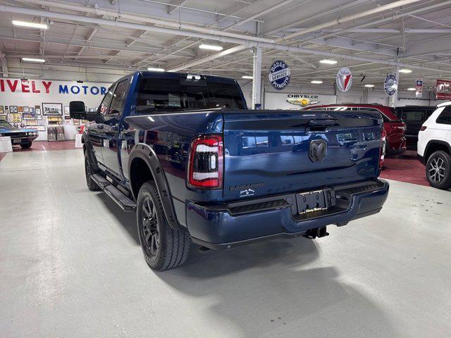 2023 RAM 3500 Laramie Crew Cab 4x4 64 Box