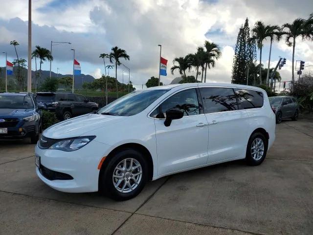 2024 Chrysler Voyager LX