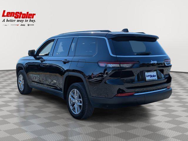 2023 Jeep Grand Cherokee L Laredo 4x2 2023 Jeep Grand Cherokee L Laredo 4x2
