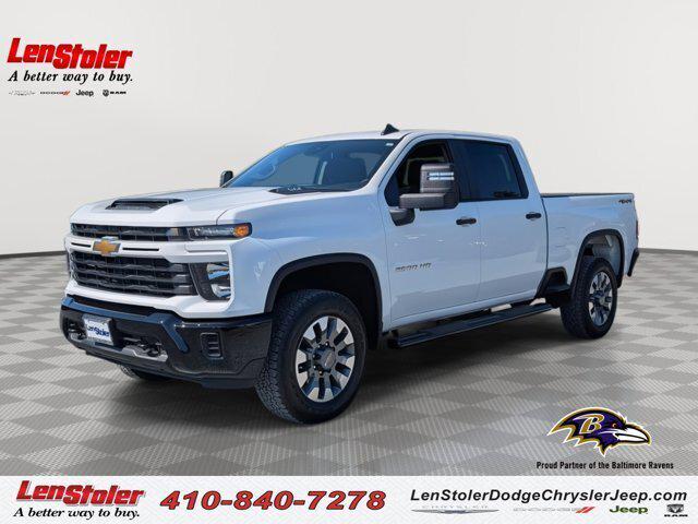 2024 Chevrolet Silverado 2500HD 4WD Crew Cab Standard Bed Custom