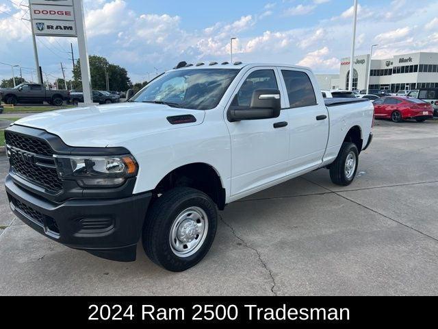 2024 RAM 2500 Tradesman Crew Cab 4x4 64 Box