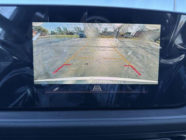 2025 Buick NV Preferred FWD