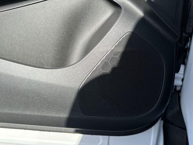 2025 Buick NV Preferred FWD