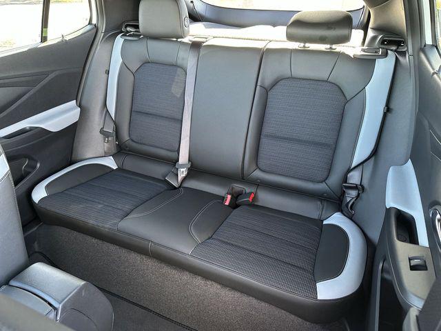 2025 Buick NV Preferred FWD