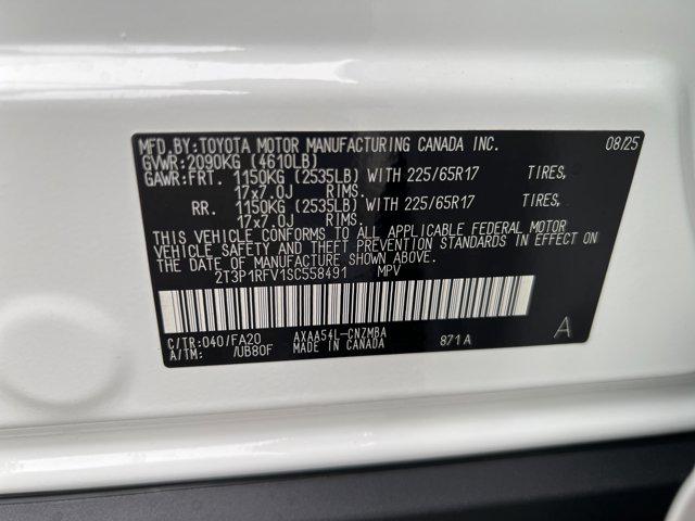 2025 Toyota RAV4 XLE
