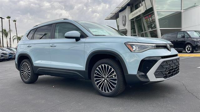 2025 Volkswagen Taos 1.5T SE for sale in Corona, CA