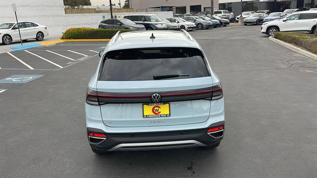 2025 Volkswagen Taos 1.5T SE
