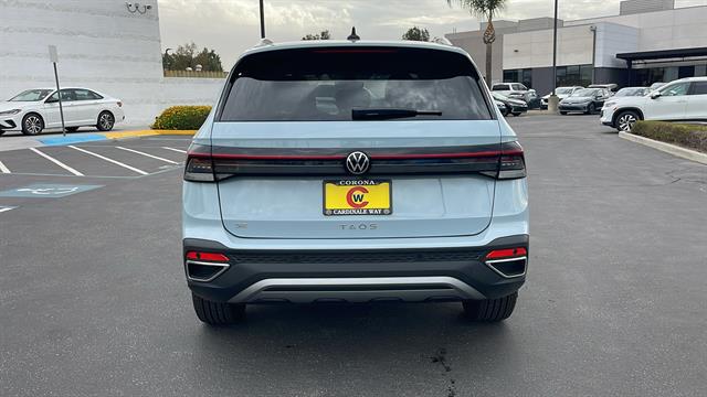 2025 Volkswagen Taos 1.5T SE