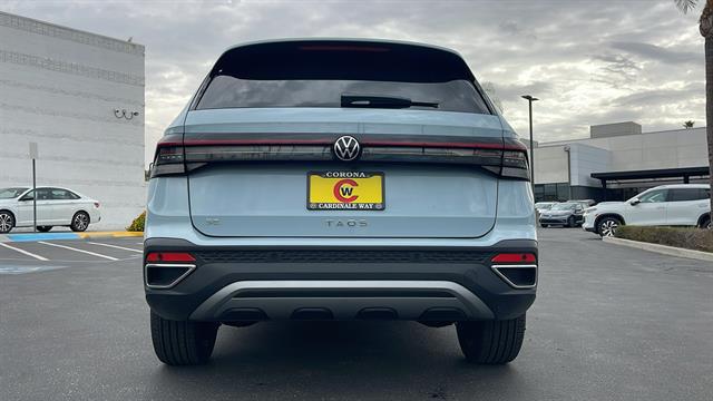 2025 Volkswagen Taos 1.5T SE