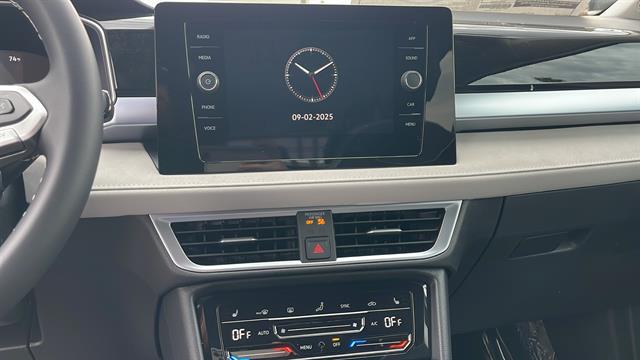 2025 Volkswagen Taos 1.5T SE