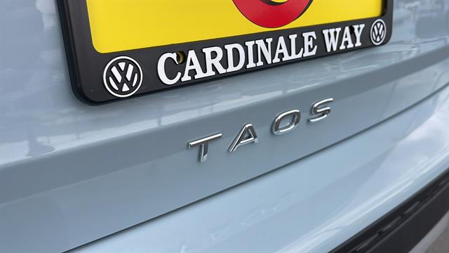 2025 Volkswagen Taos 1.5T SE